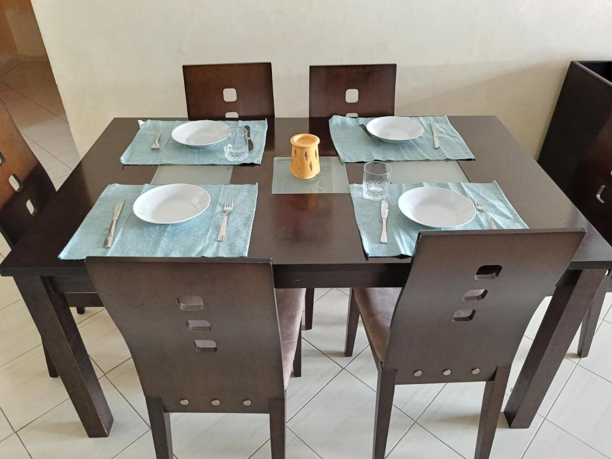 Appart Najia Au Centre Kenitra Avec Grande Terrasse Luaran gambar